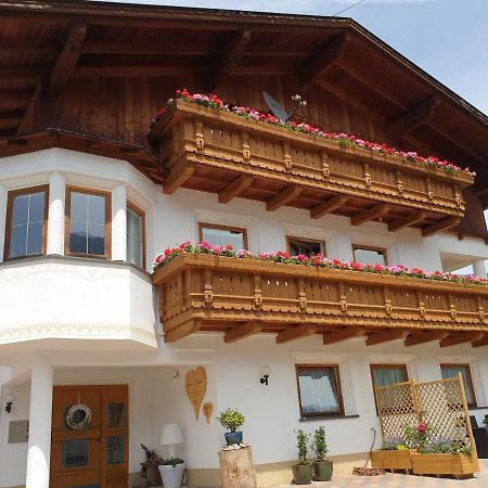 Haus Anna Ein Haus Mit Herz Fliess Exterior photo