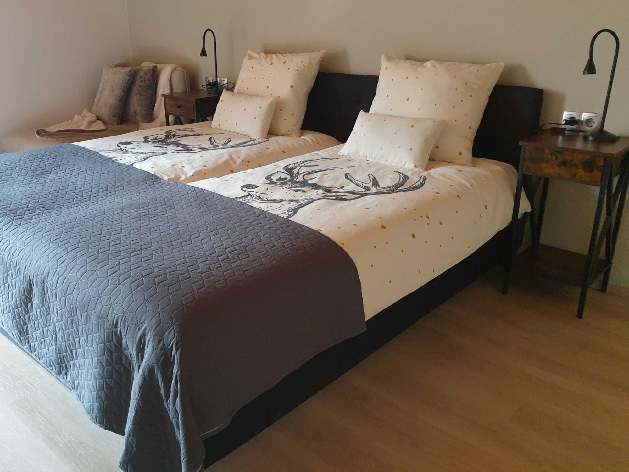 Haus Anna Ein Haus Mit Herz Fliess Room photo
